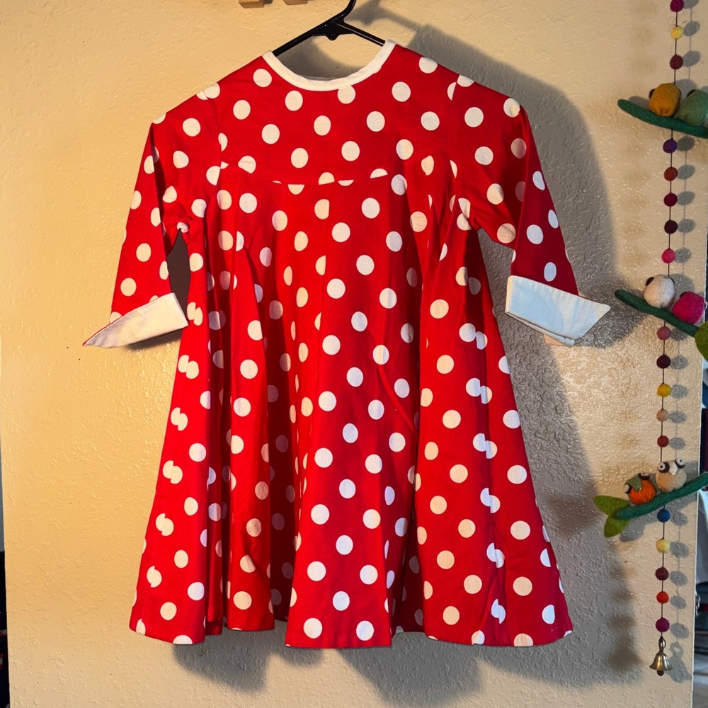 EUC VINTAGE Handmade red and white cotton linen, extra material around the s